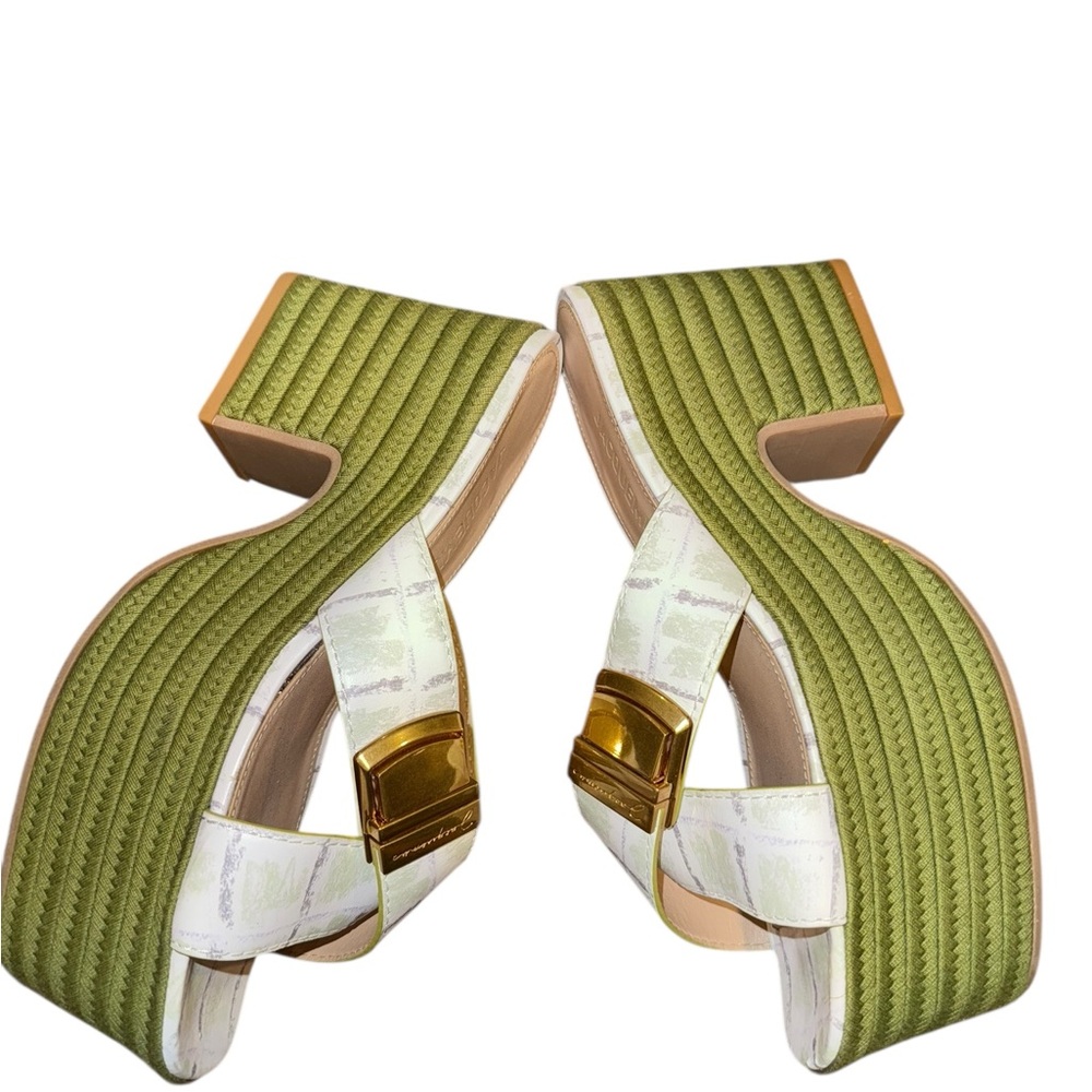 Jacquemus Les sandales Tatanes Green and White Platform Sandals size 39